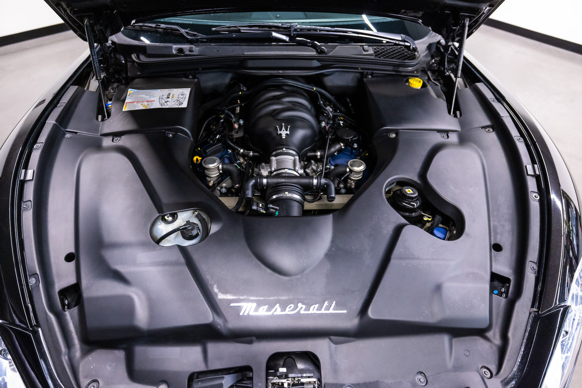 42670279-42.jpg