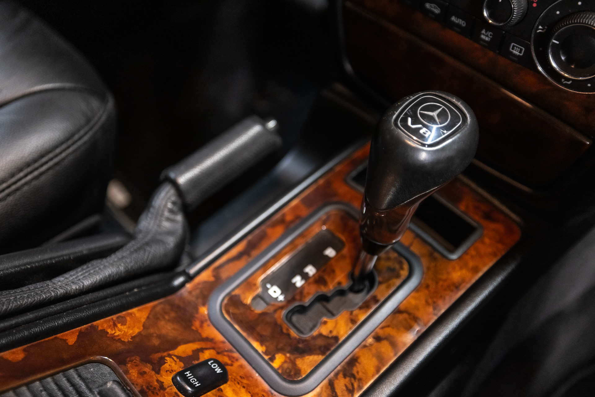 46407452-27.jpg