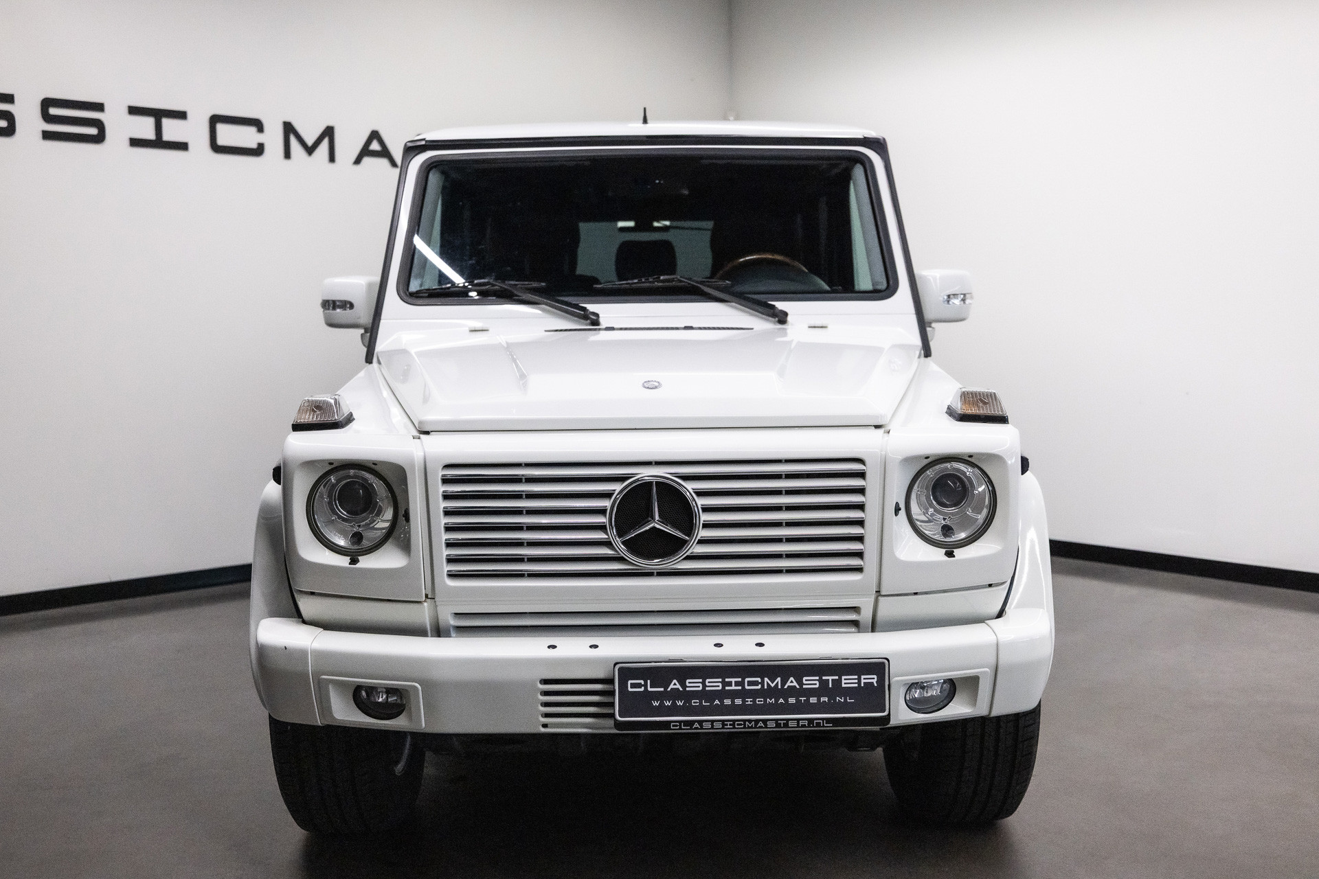 46407452-4.jpg
