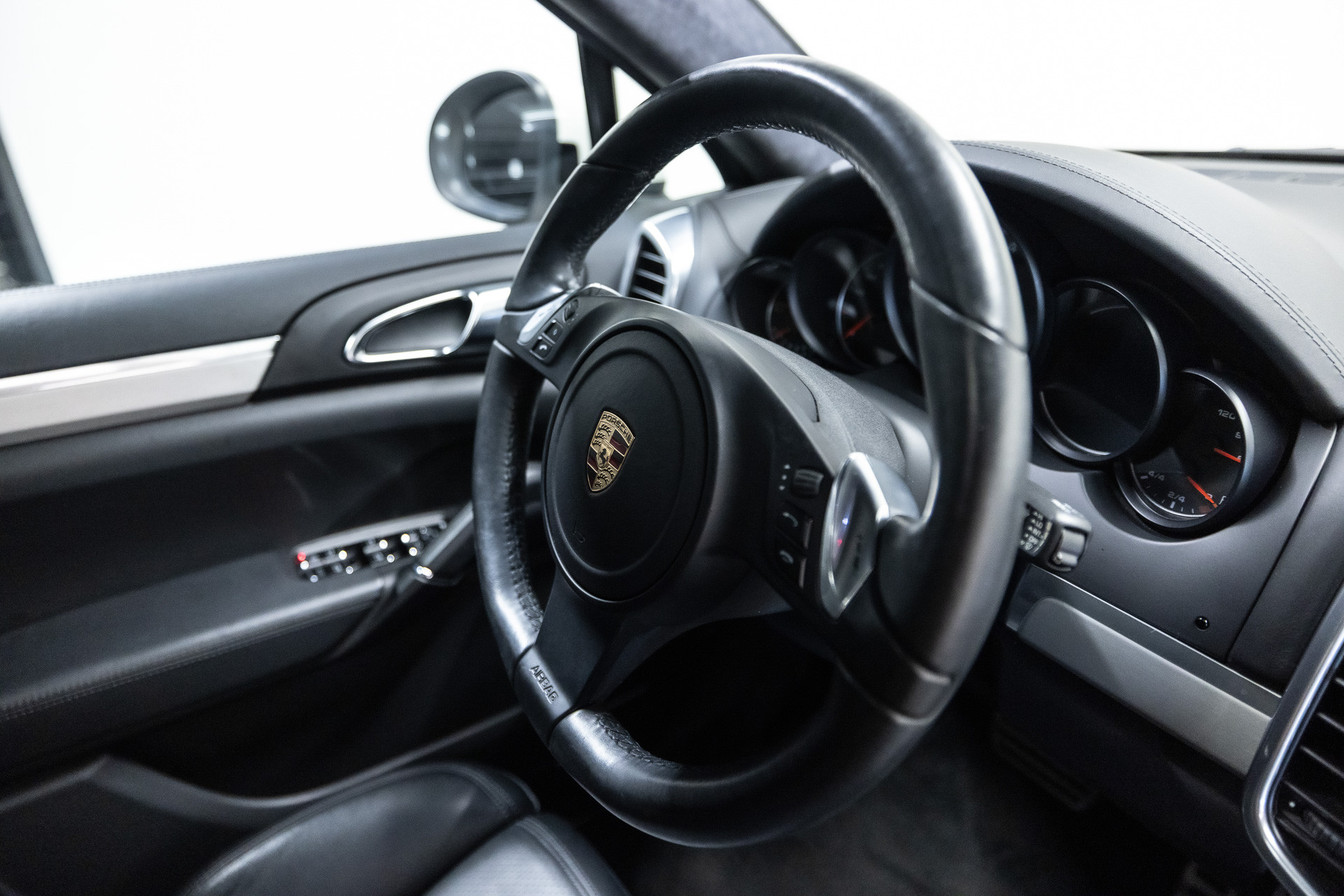47028179-35.jpg